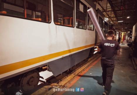 Inscripționări publicitare tramvai