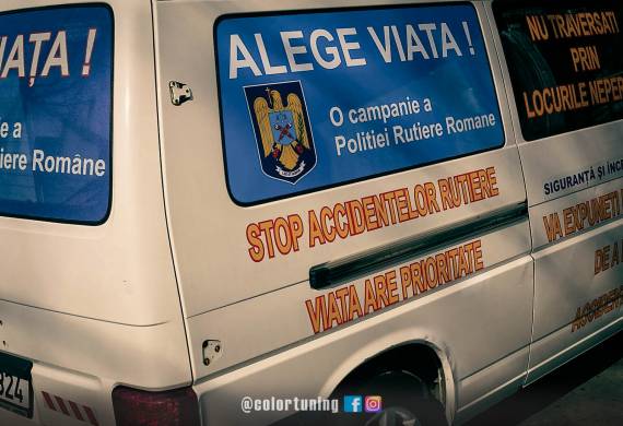 colantare masina politie