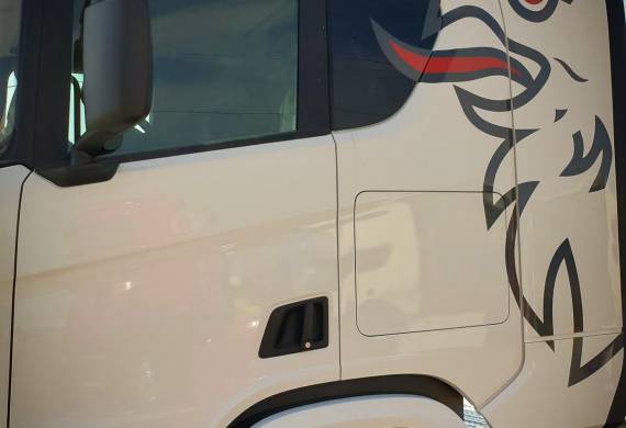 grifon personalizare camion scania