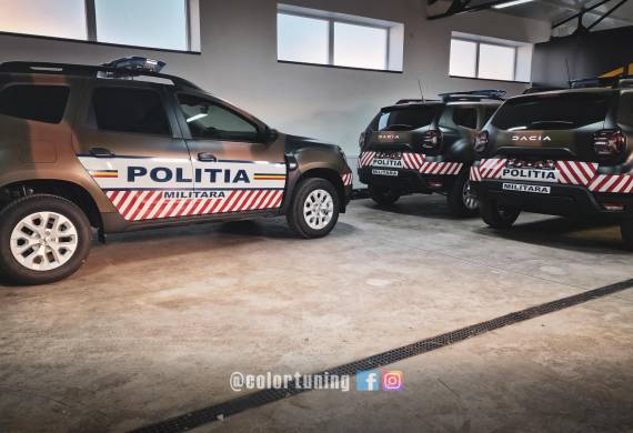 montaj autocolant reflectorizant politie